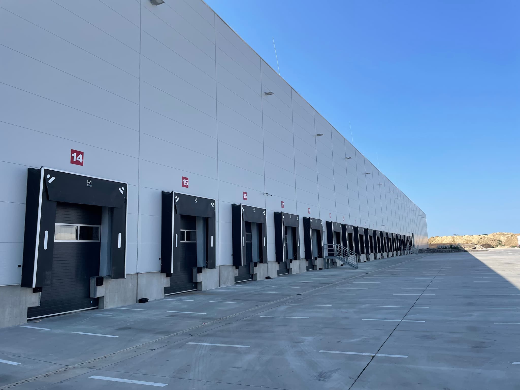 2024/Q2 INDUSTRIAL PROPERTY MARKET REPORT - SLOVAK REPUBLIC